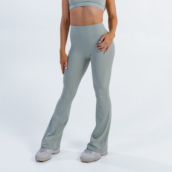 Luna Legging in Mint, high rise compression legging | PILLAR