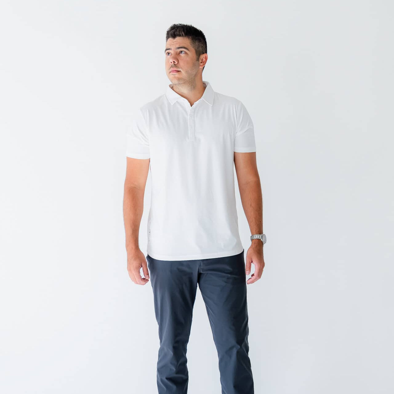 David Polo in white, a gift for a golfer | PILLAR