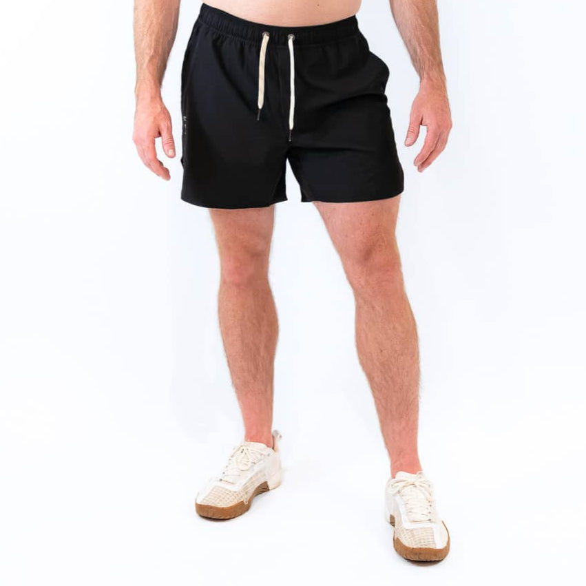 Drew Short 5 inch in black, men's short with drawstring waist | PILLAR